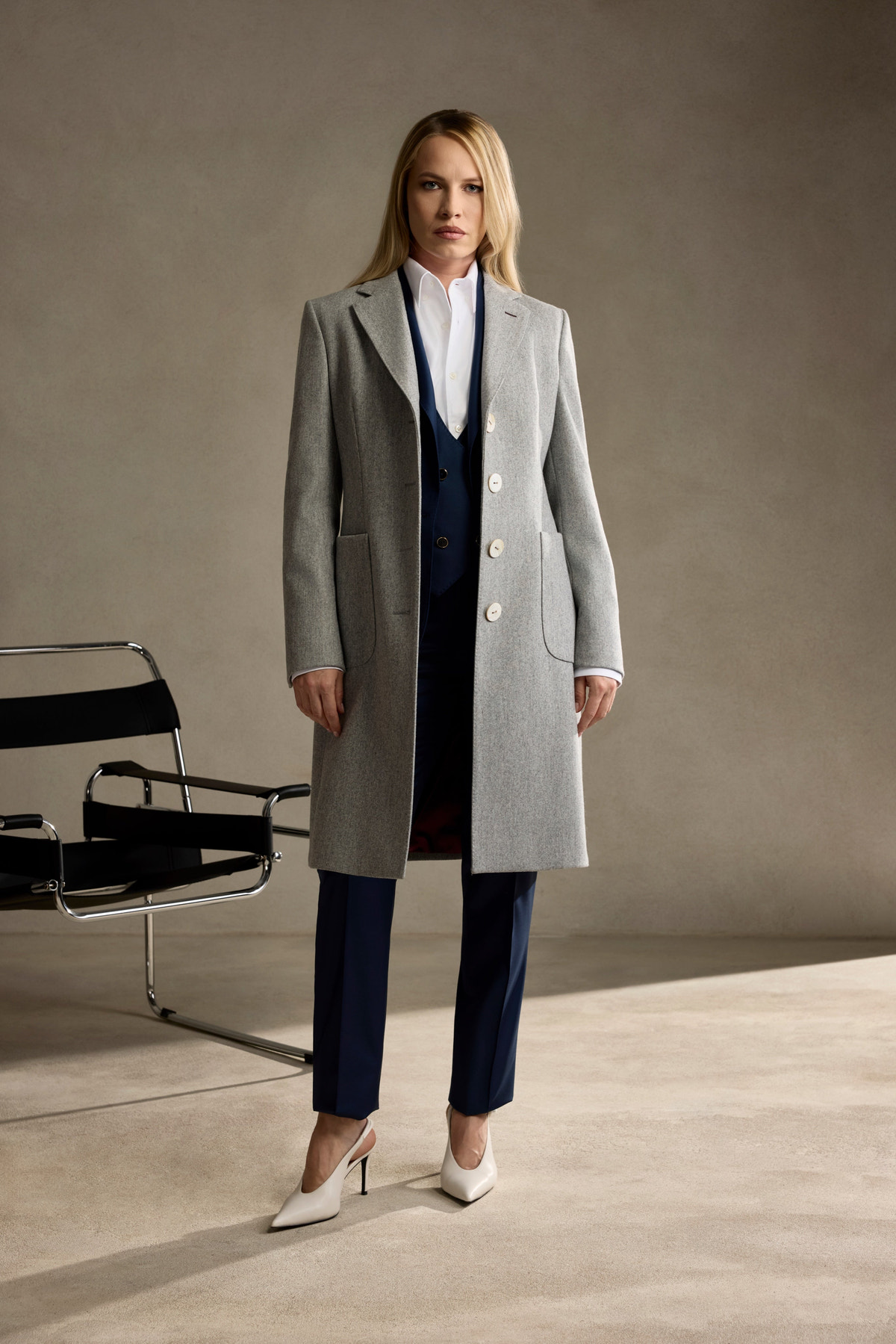 THE CLAIRE COAT