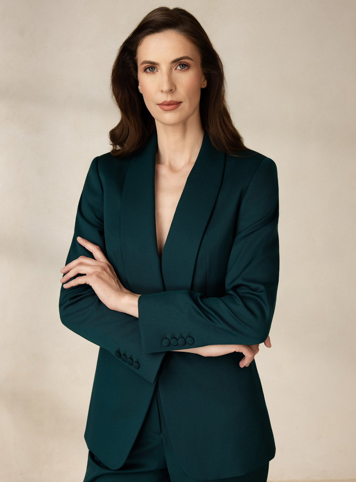 ÉMERAUDE SUIT