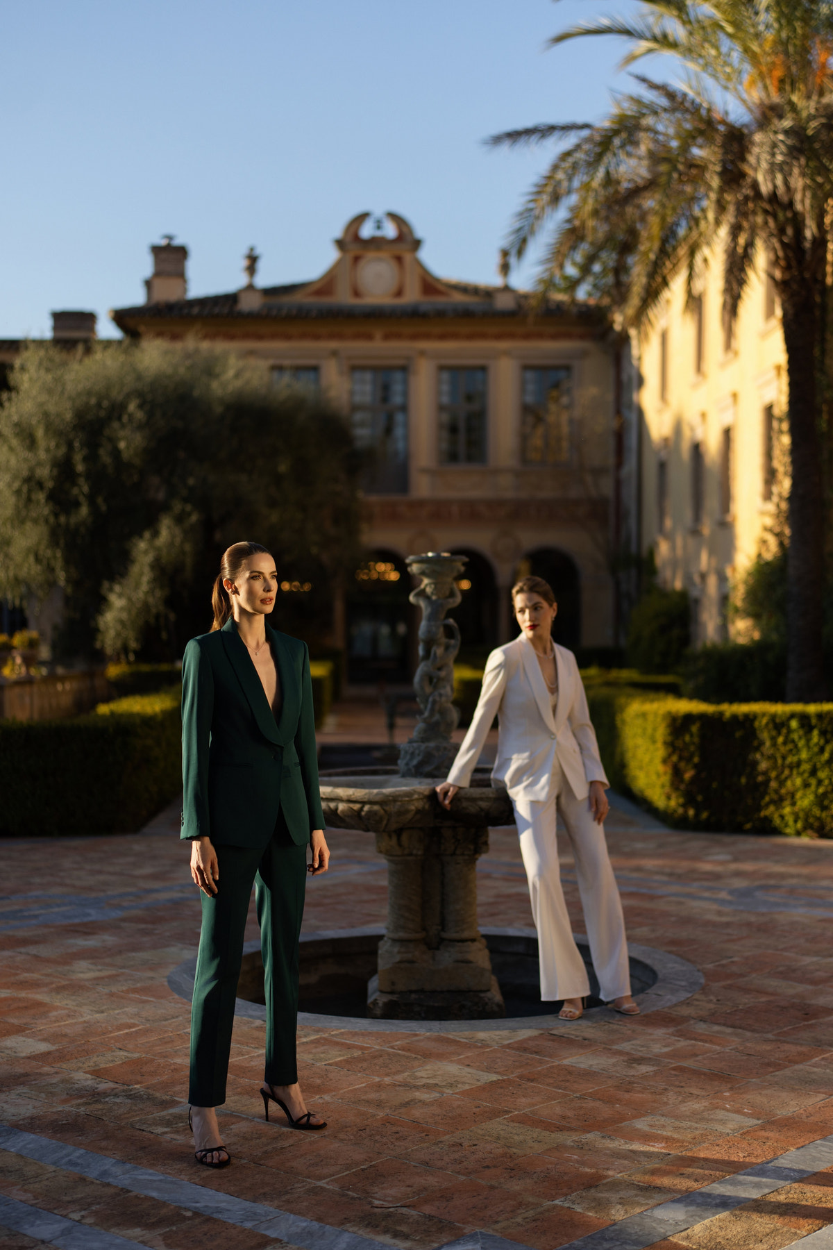 Émeraude Suit