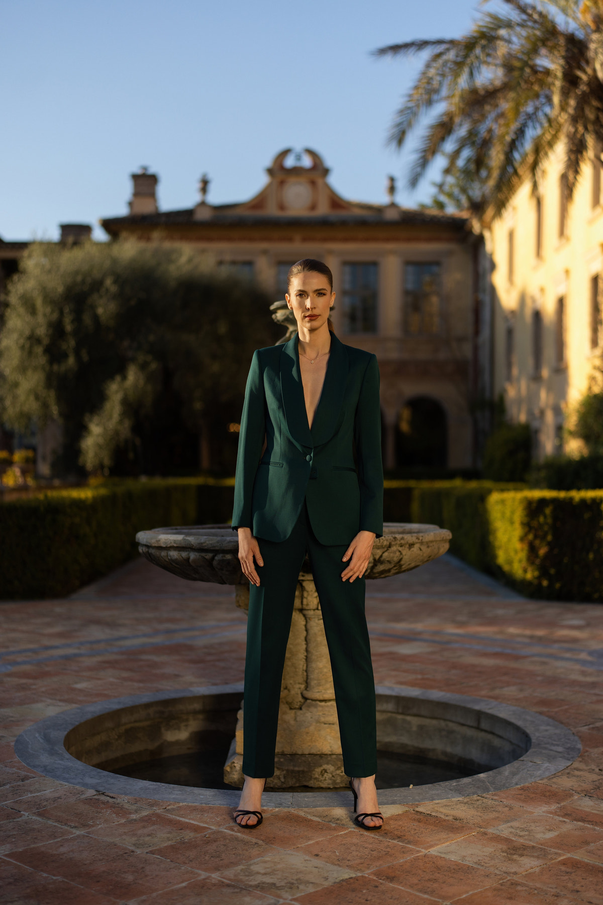 Émeraude Suit